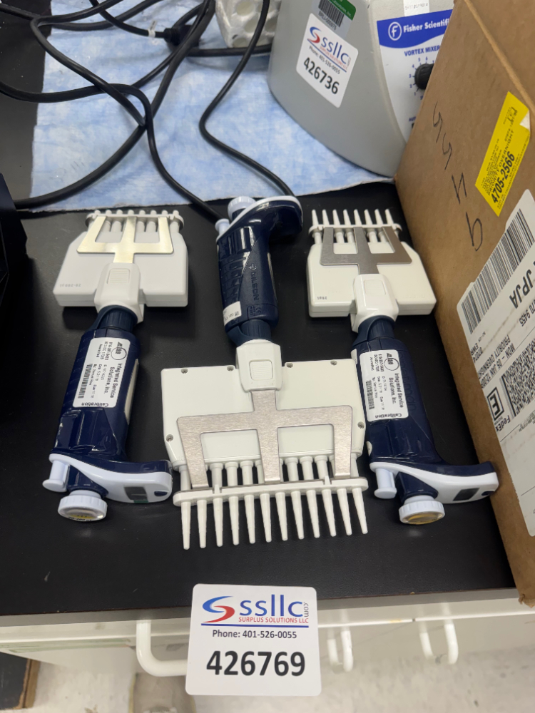 Image of Gilson 20ul Multichannel Pipettes - Quantity 3